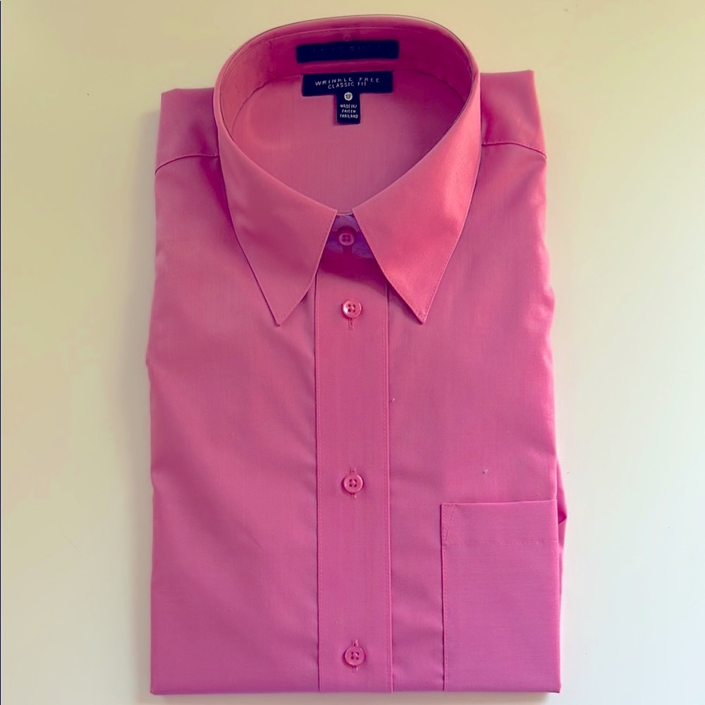 NEW woman’s Foxcroft pink button up shirt